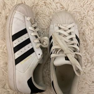 ADIDAS SUPERSTARS